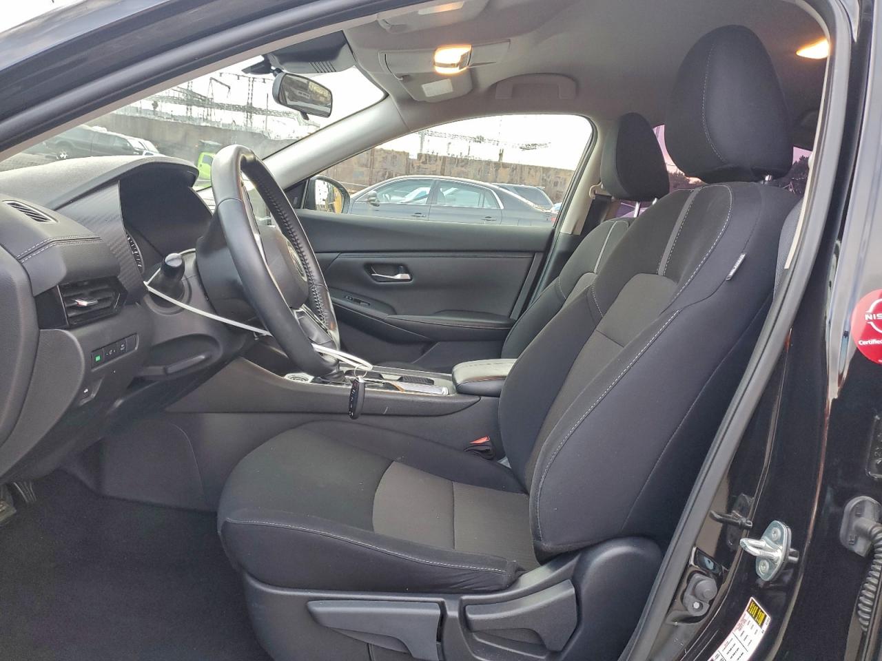 Nissan Sentra Sv Image 8