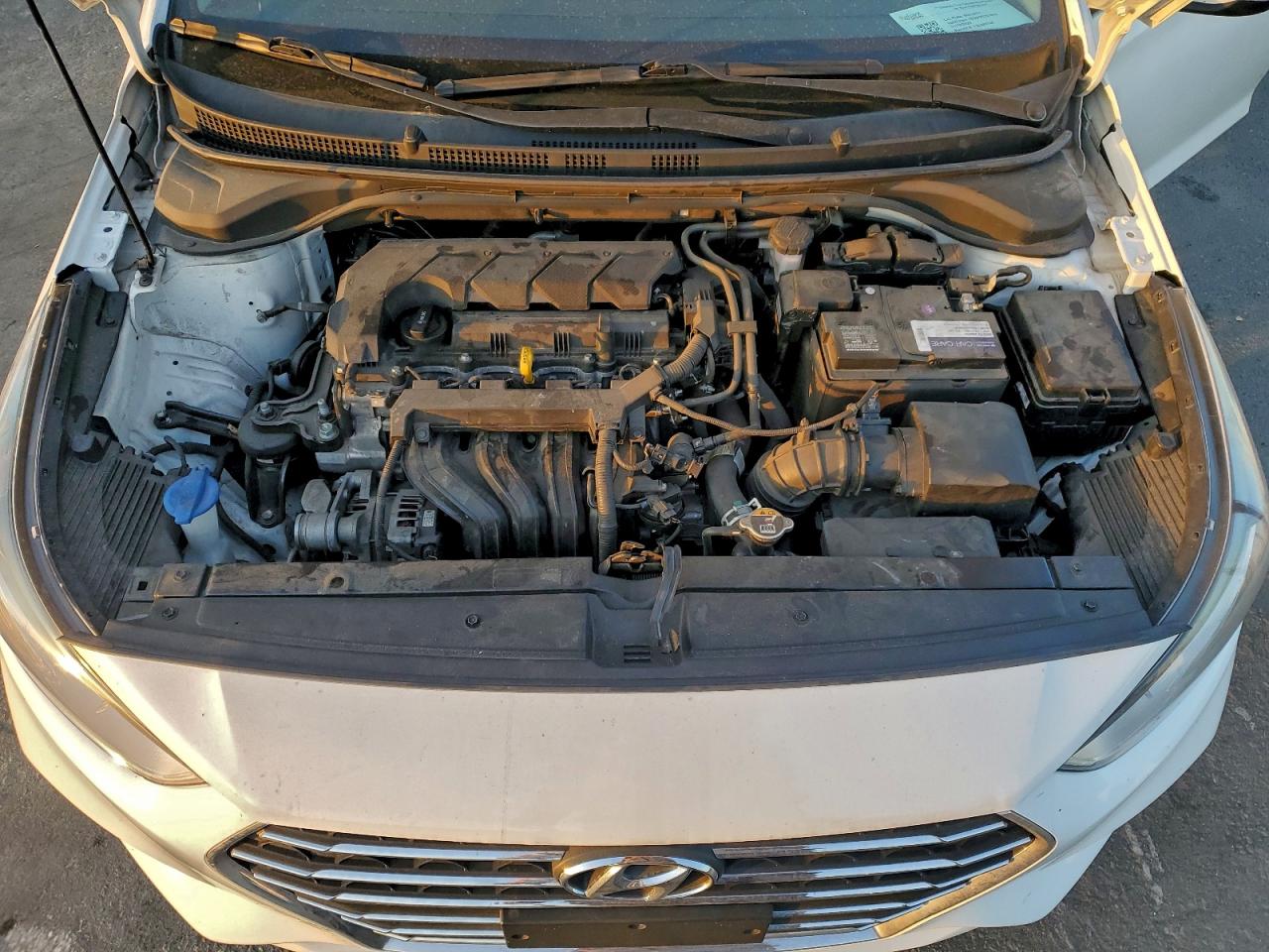 Hyundai ACCENT Se Image 5