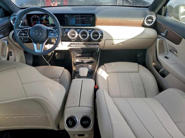 Mercedes-Benz A-Class 220 Image 7