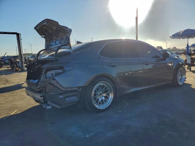 Toyota Camry L Image 12