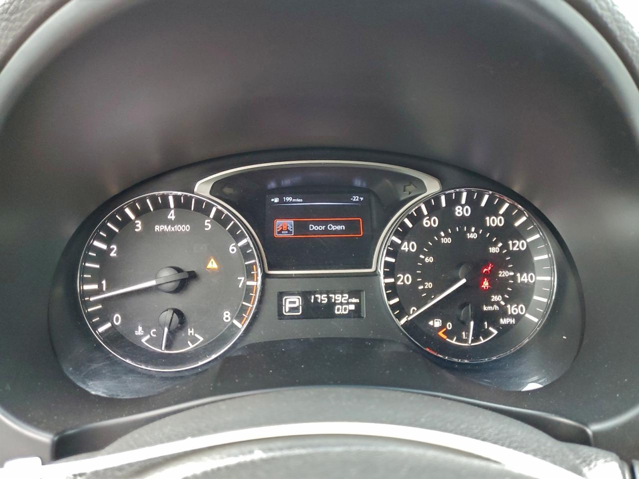 Nissan Altima 2.5 Image 9