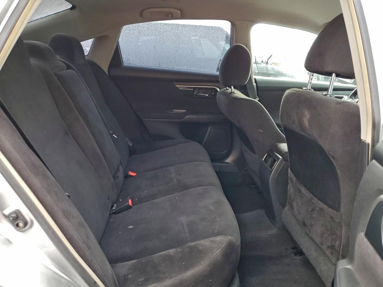 Nissan Altima 2.5 Image 2