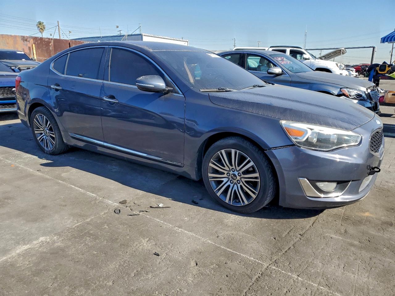 Kia Cadenza Premium Image 8