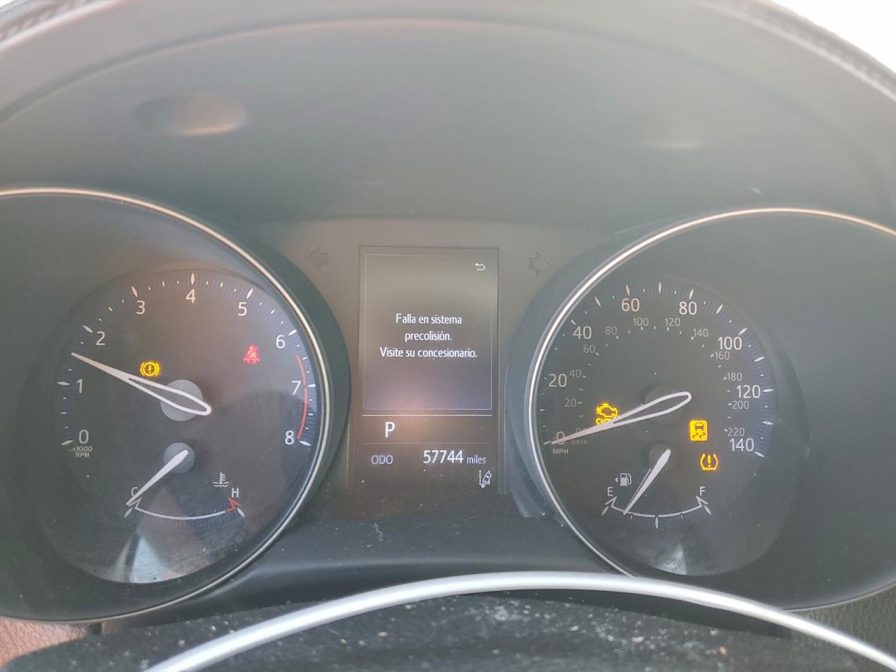 Toyota C-HR Xle Image 7