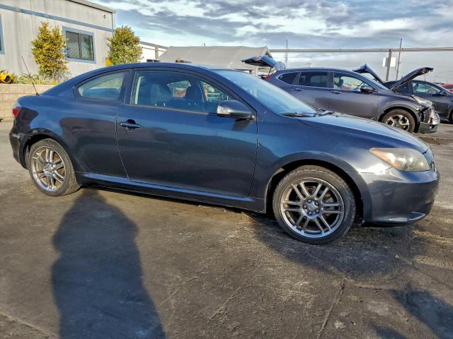 Toyota Scion Image 2