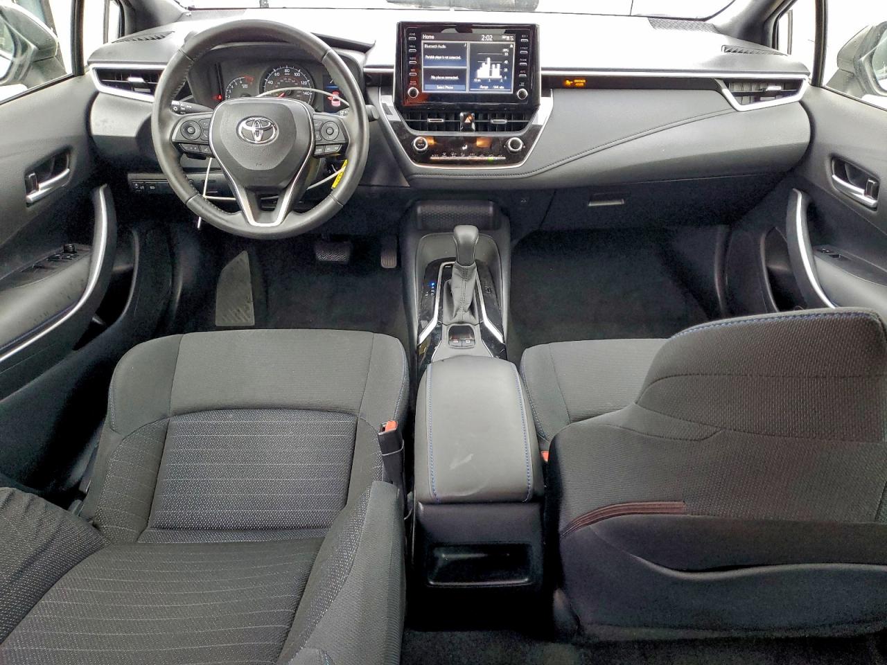 Toyota Corolla Se Image 4