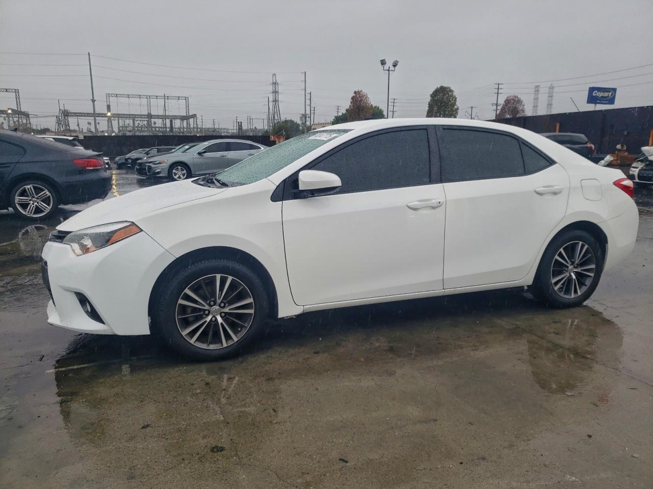 Toyota Corolla L Image 1