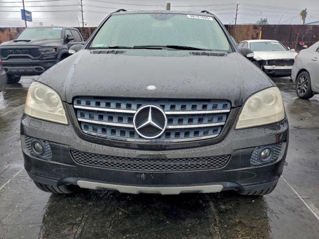 Mercedes-Benz M-Class 350 Image 6