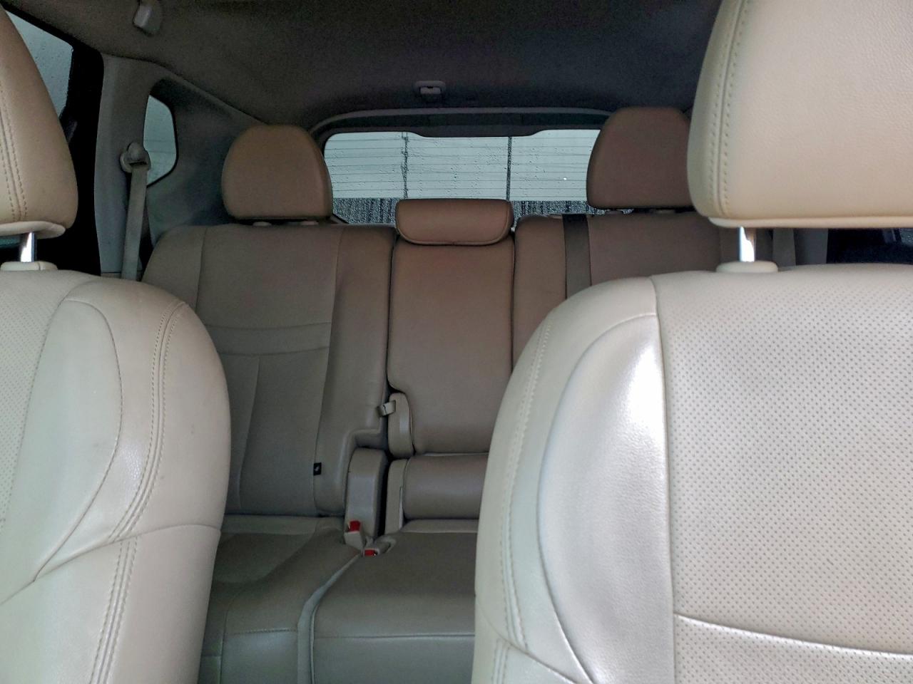 Nissan Rogue S Image 9