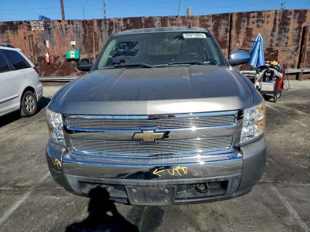 Chevrolet Silverado C1500 Crew Cab Image 6