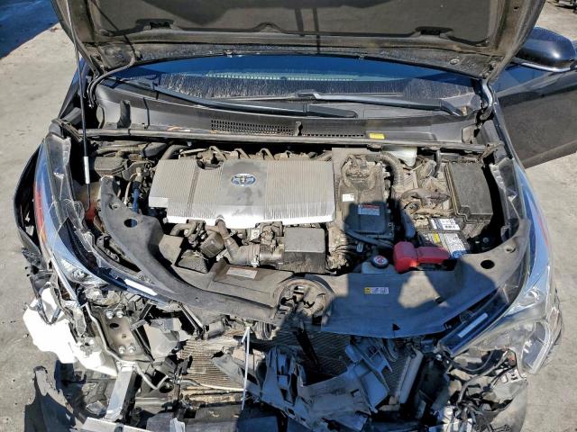 Toyota Prius Image 6