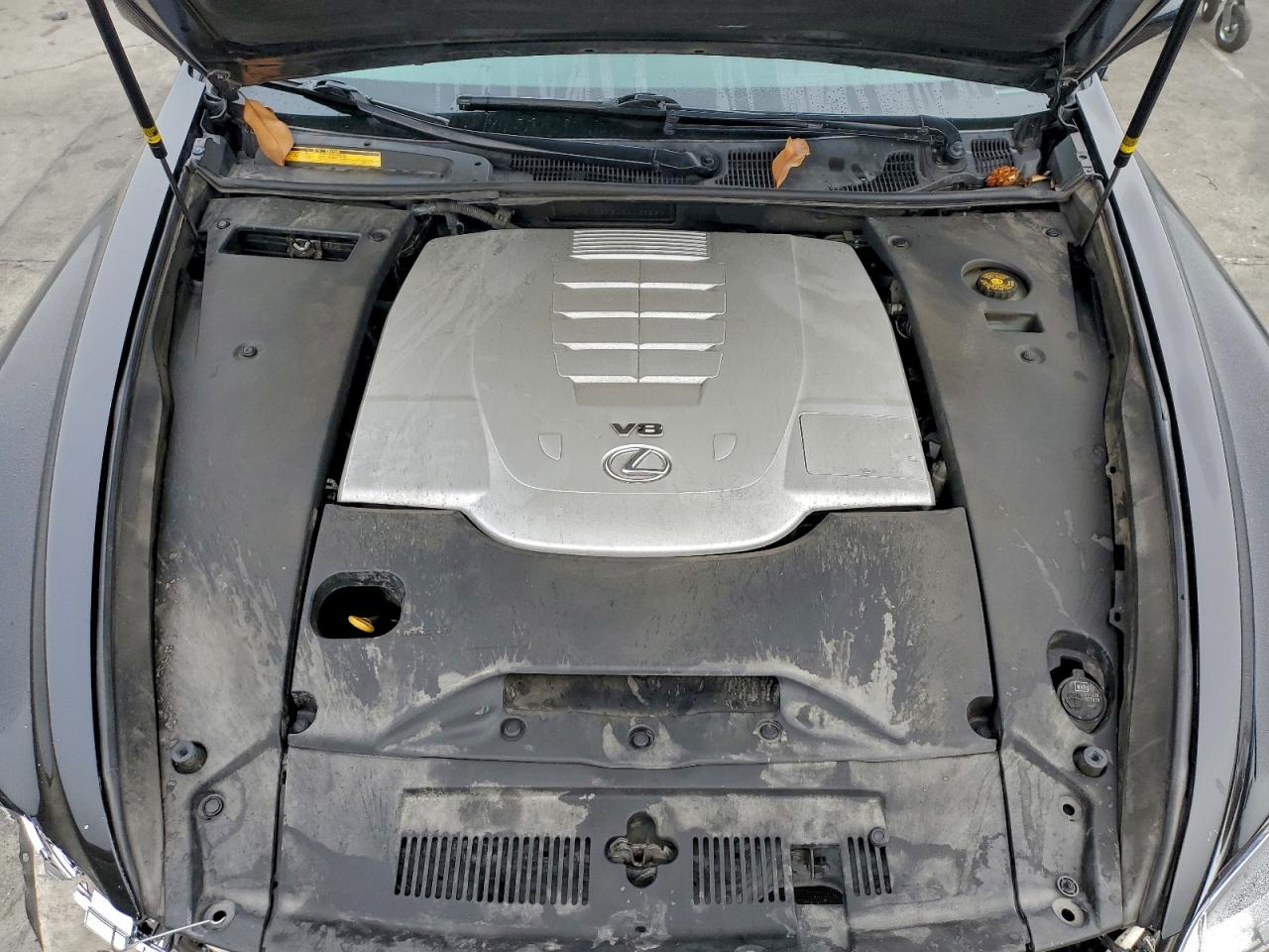 Lexus LS 460 Image 8