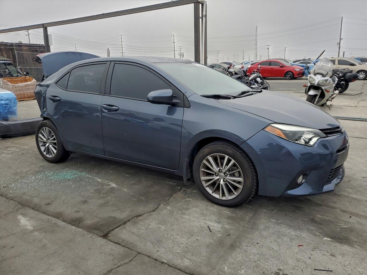 Toyota Corolla L Image 4