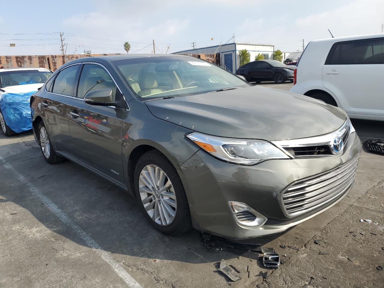 Toyota Avalon Hybrid Image 5
