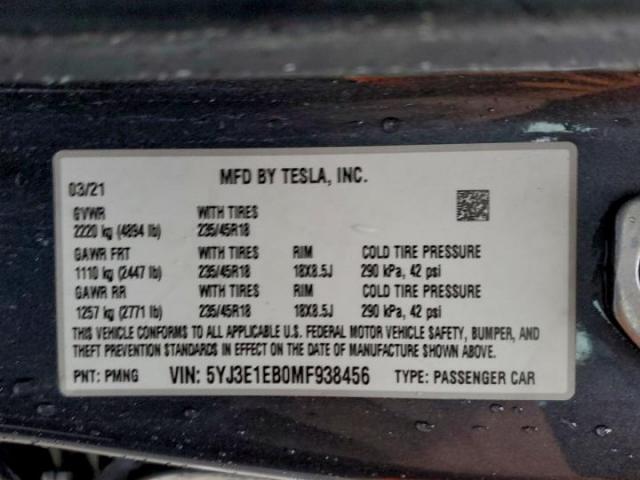 Tesla Model 3 Image 7