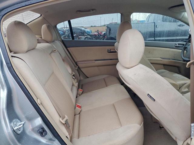 Nissan Sentra 2.0 Image 11