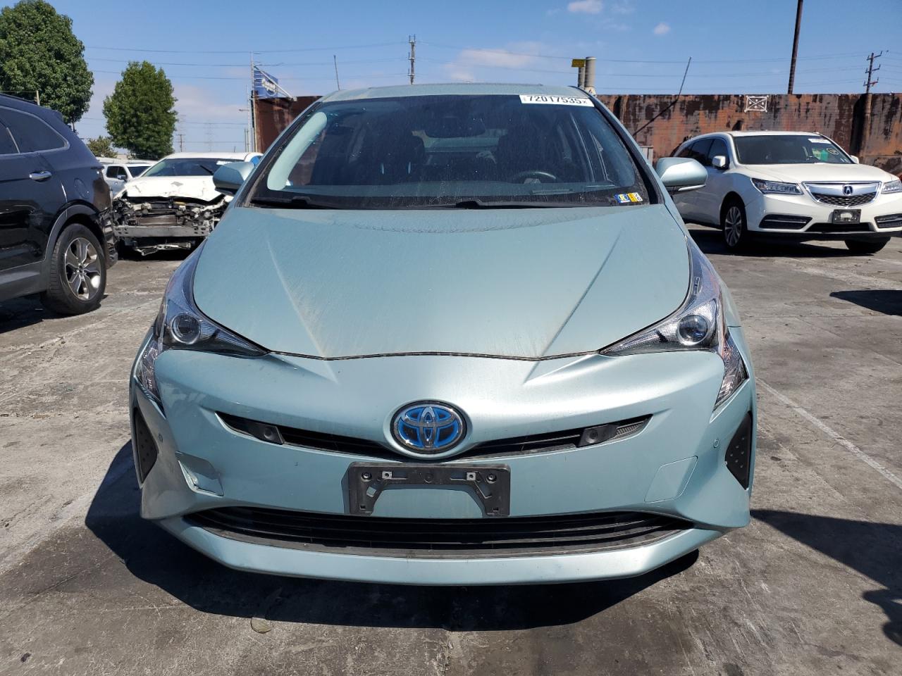 Toyota Prius Image 2