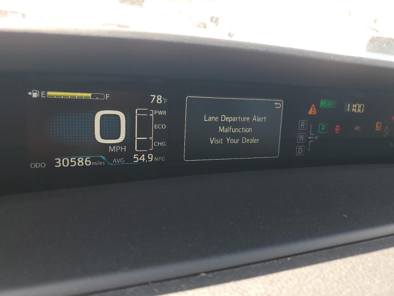 Toyota Prius Image 10