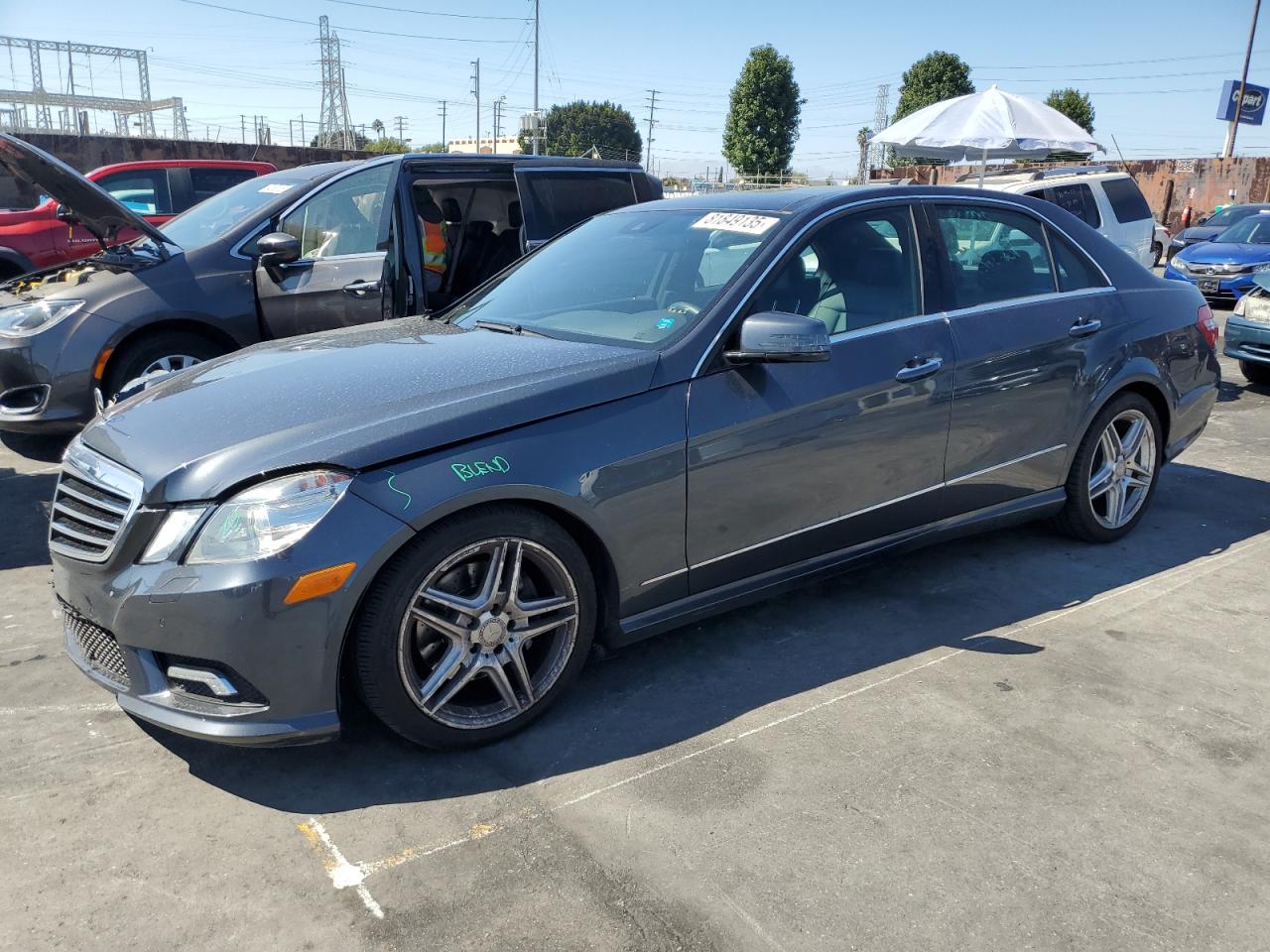 Mercedes-Benz E-Class 350 Image 1