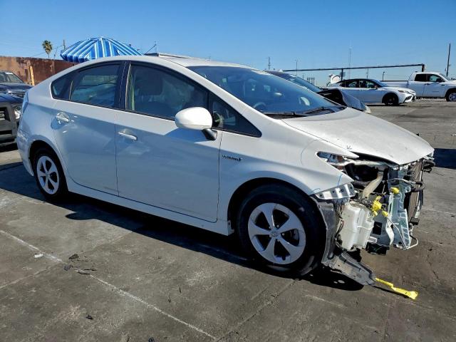 Toyota Prius Image 11