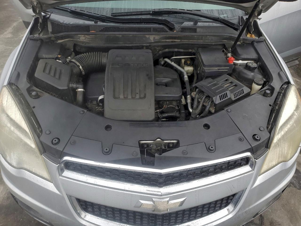 Chevrolet Equinox Ls Image 8