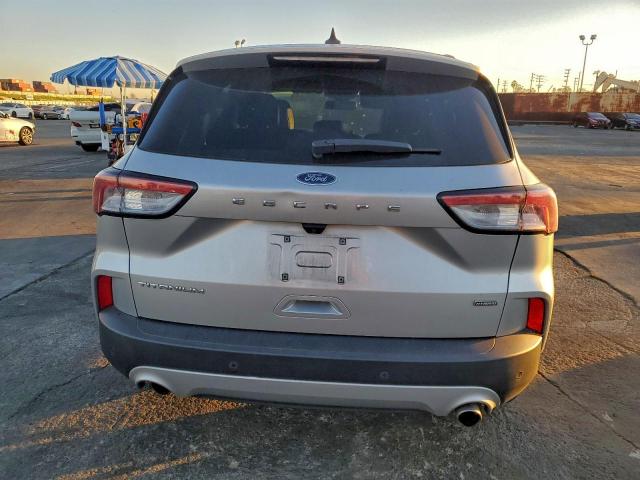 Ford Escape Titanium Image 5