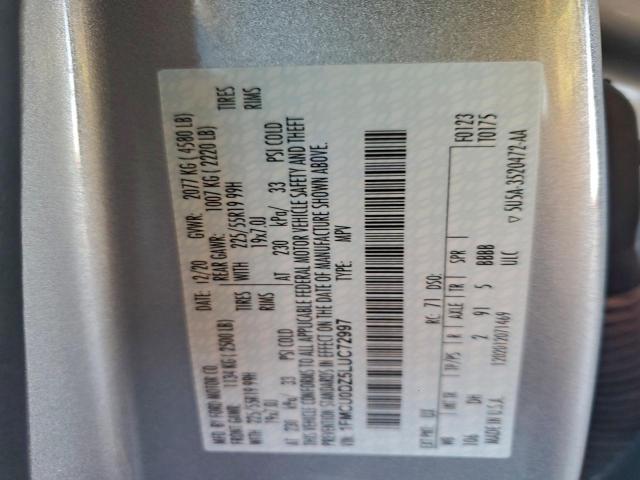 Ford Escape Titanium Image 12