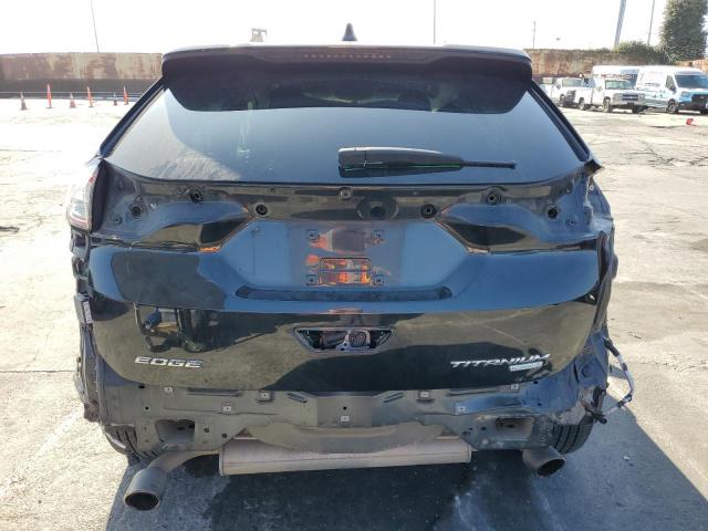 Ford Edge Titanium Image 4